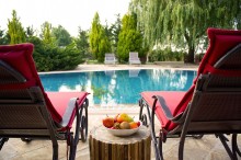 apples-aqua-beach-chairs-459570 (1)