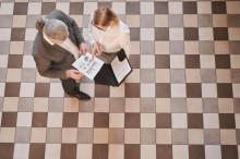 por-que-pisos-e-tapetes-industriais-sao-diferentes-dos-comerciais