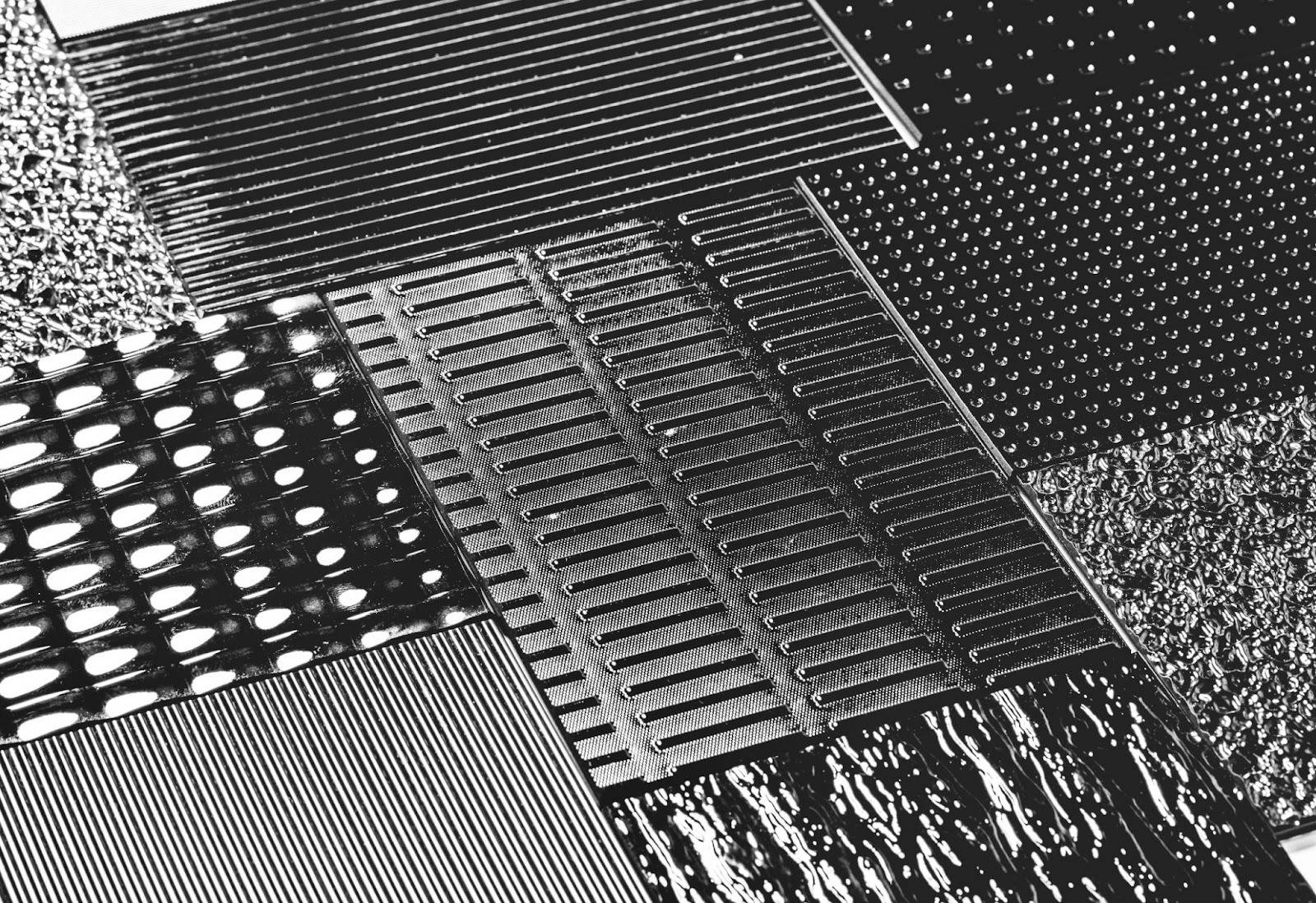 estrado-de-borracha-escorrega